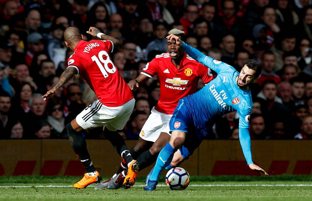 精神不应该 精神不应该