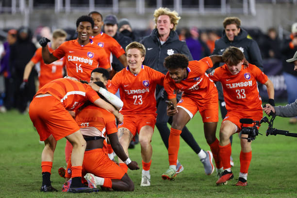 我们可以更 我们可以更