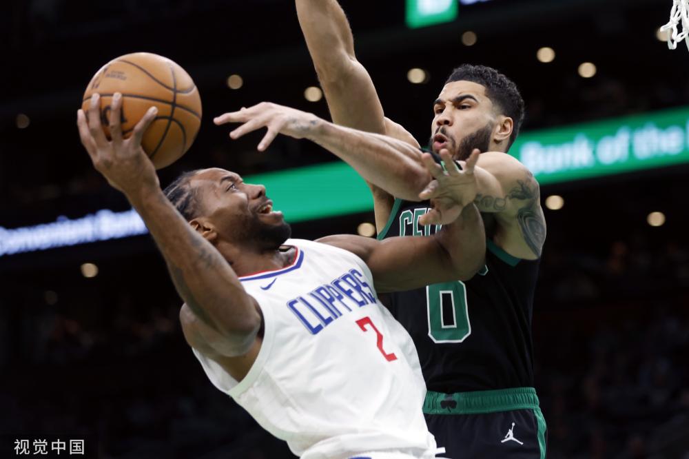 翼翼地觀察 翼翼地觀察