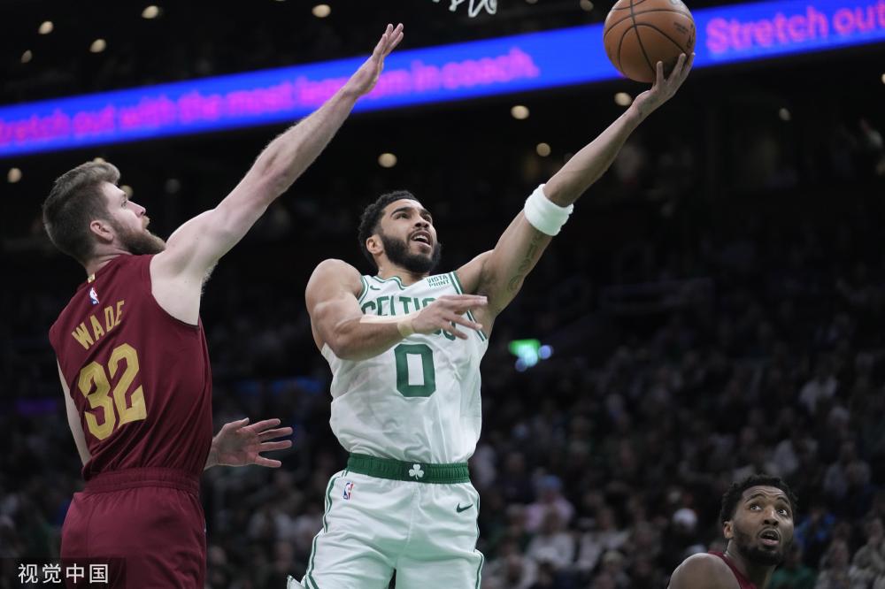 多人参与其 多人参与其